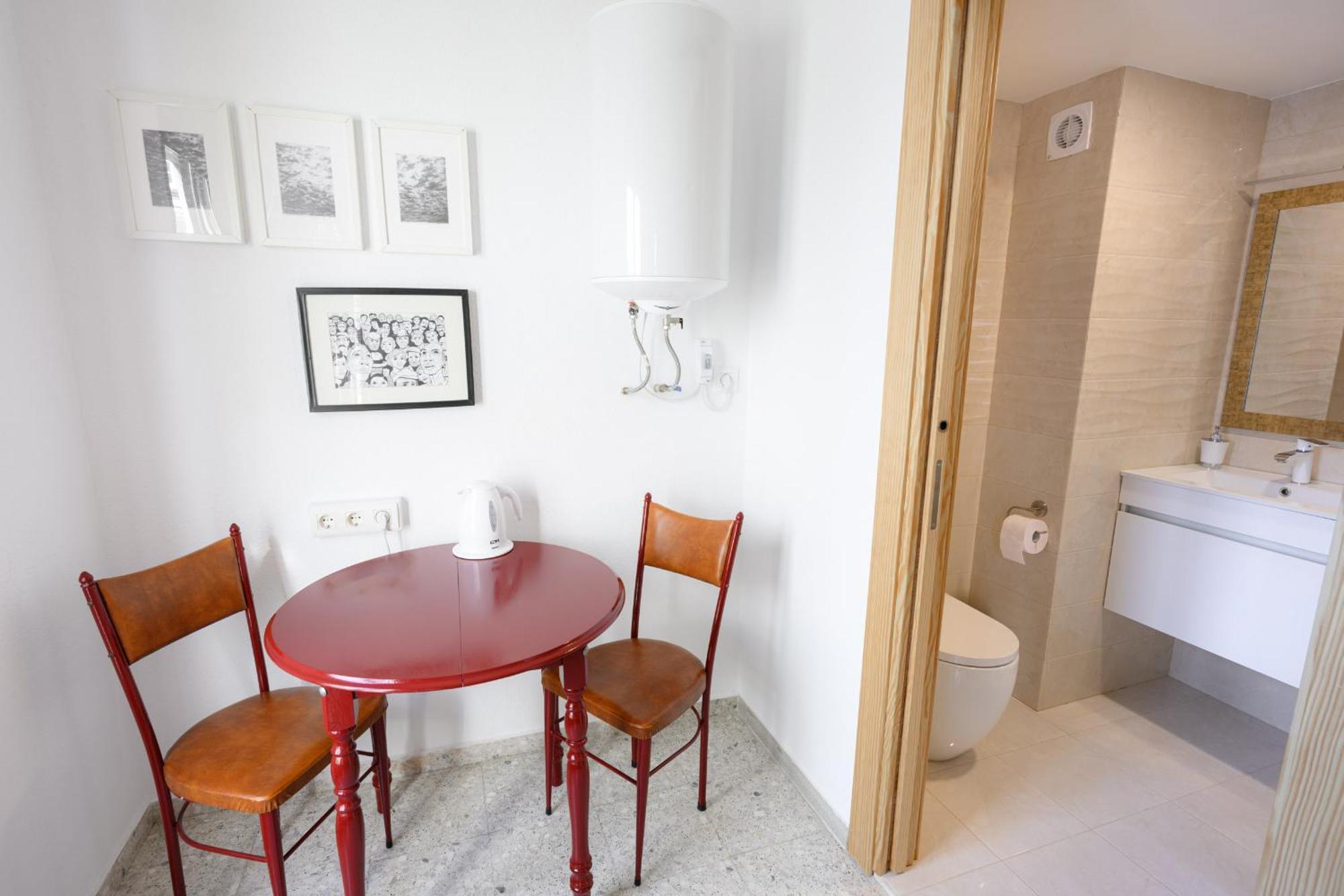 Astarte Guesthouse Кастильо-де-Локубин Экстерьер фото